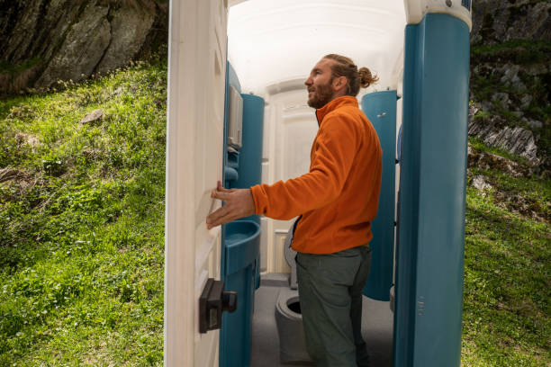 Porta potty rental for outdoor events in Eveleth, MN